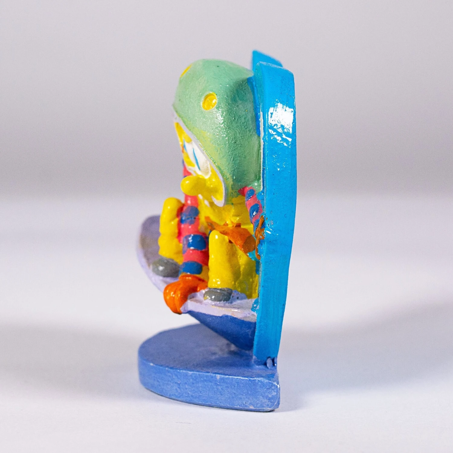 Penn-Plax SpongeBob On Snowboard Aquarium Ornament 5 Penn-Plax SpongeBob On Snowboard Aquarium Ornament - Image 3